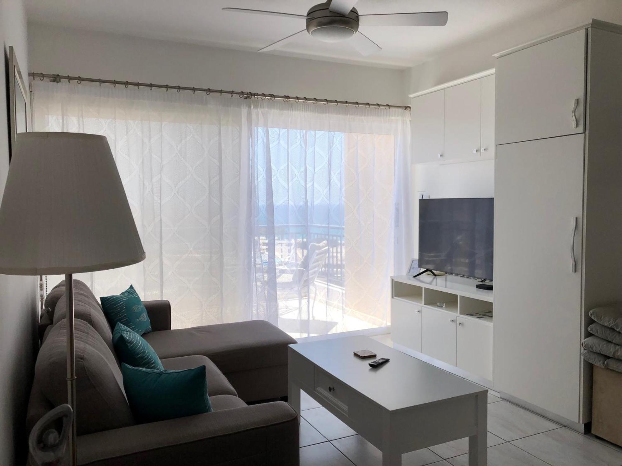 Kings Palace - Modern Penthouse With Incredible Sea Views Пафос Екстериор снимка