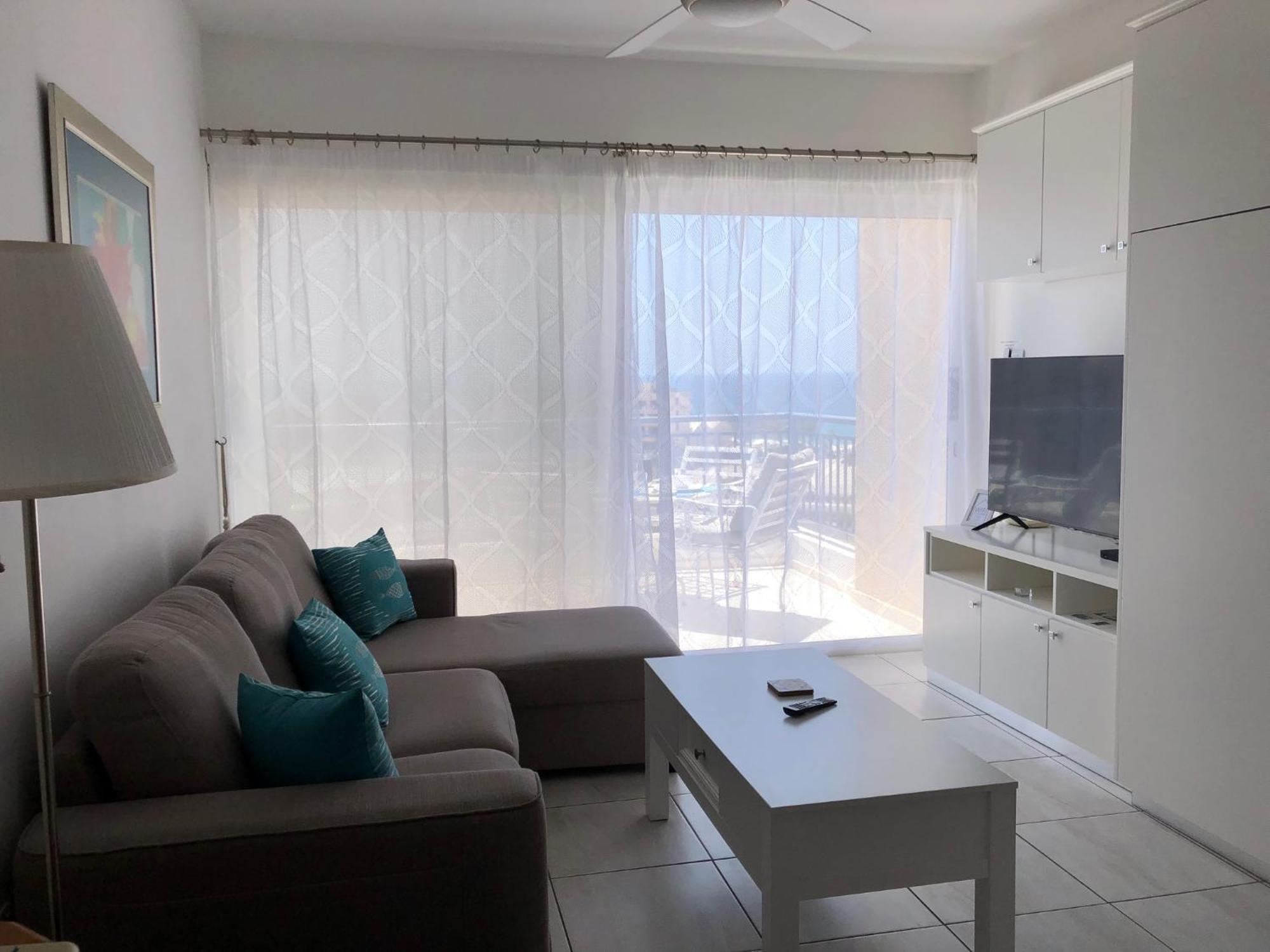 Kings Palace - Modern Penthouse With Incredible Sea Views Пафос Екстериор снимка