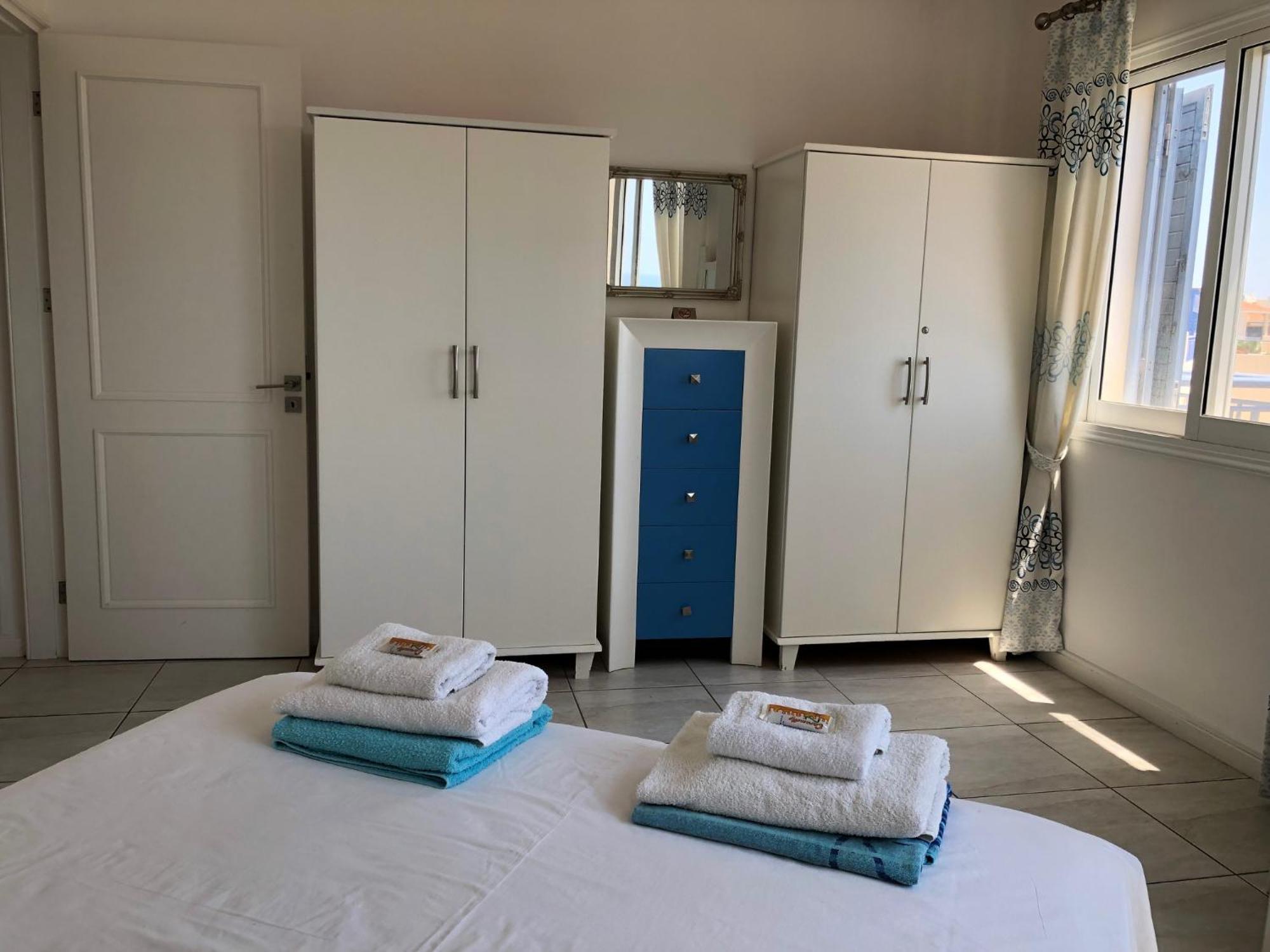 Kings Palace - Modern Penthouse With Incredible Sea Views Пафос Екстериор снимка